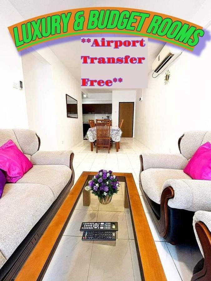 Qiqi Airport Villa Катунаяка Екстер'єр фото